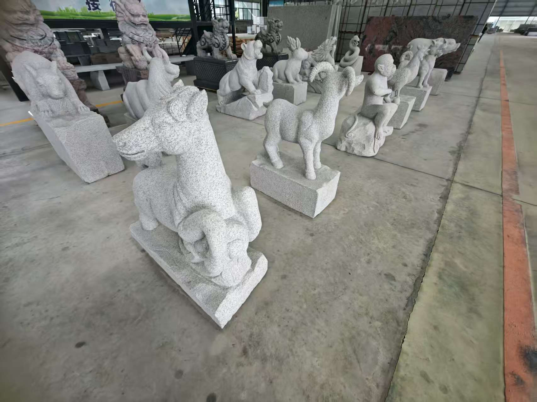 丽水芝麻白雕刻 十二生肖 异形雕刻