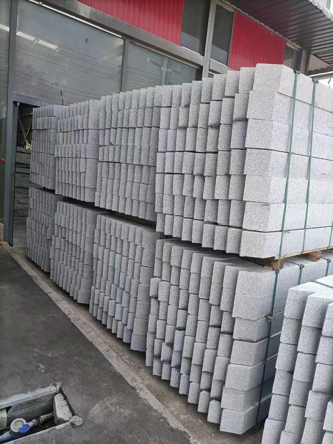 丽水芝麻白树围石 树池